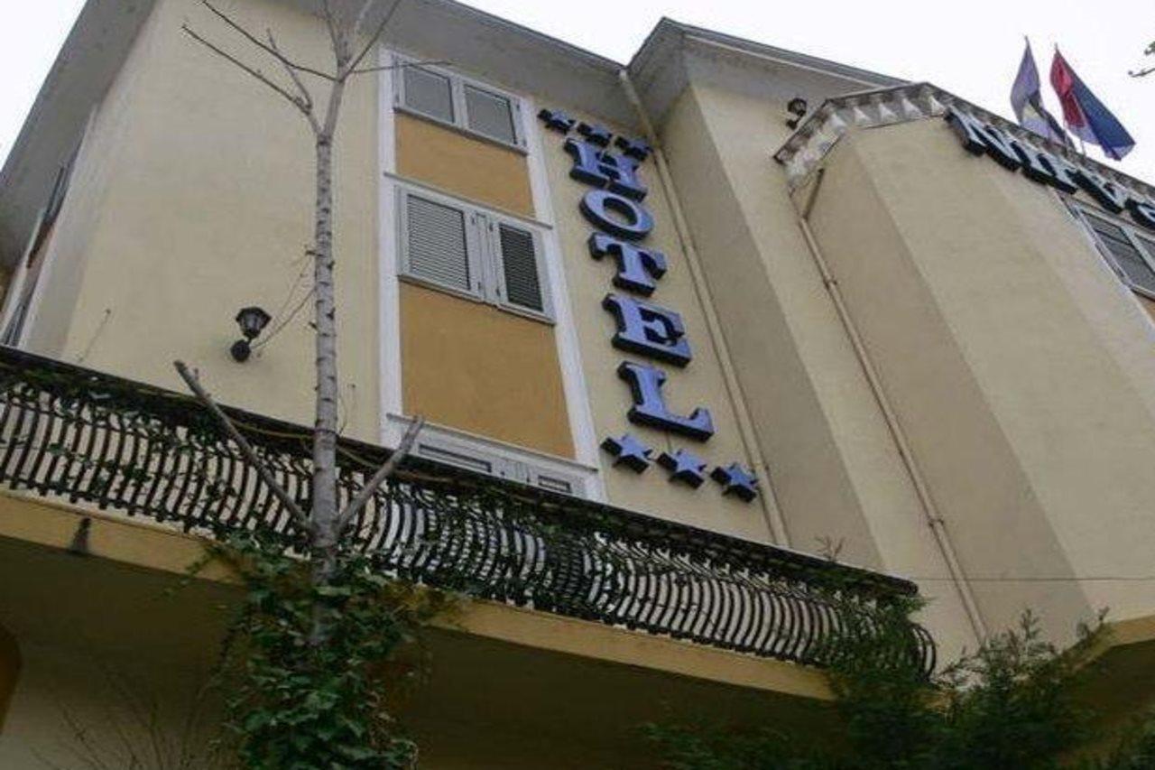 Art Hotel Nirvana Tiran Dış mekan fotoğraf
