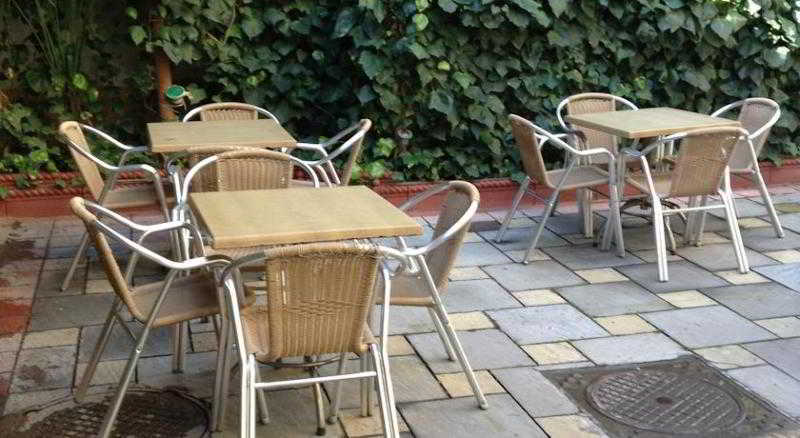 Art Hotel Nirvana Tiran Konforlar fotoğraf